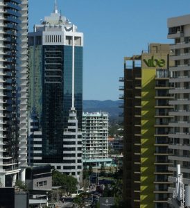 Biluthyrning & hyrbil i Surfers Paradise