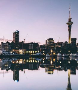 Biluthyrning & hyrbil i Auckland