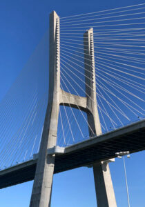 Billig biluthyrning & hyrbil i Loures