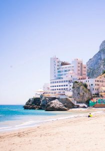 Biluthyrning & hyrbil i Gibraltar Stad