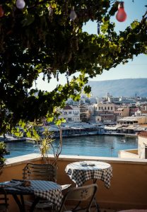 Biluthyrning & hyrbil i Chania