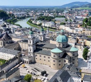 Biluthyrning & hyrbil i Salzburg