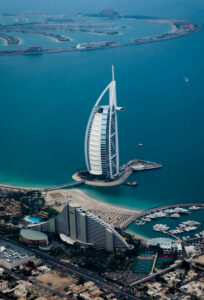 Billig biluthyrning & hyrbil i Dubai