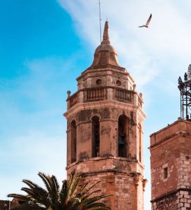 Biluthyrning & hyrbil i Sitges