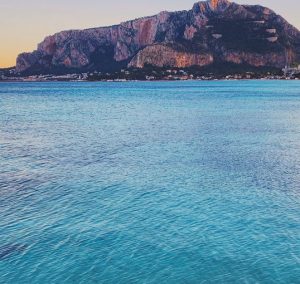 Hyrbil & biluthyrning Palermo flygplats