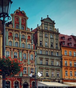 Hitta hyrbil & hyra bil i Polen